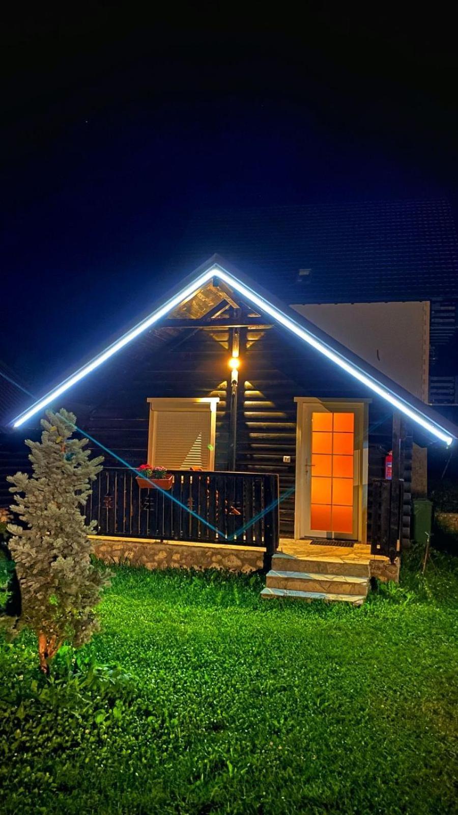 Hotel Tradita Валбона Экстерьер фото
